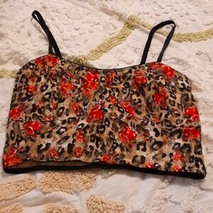 Almost famous crop leopard print w/roses lace